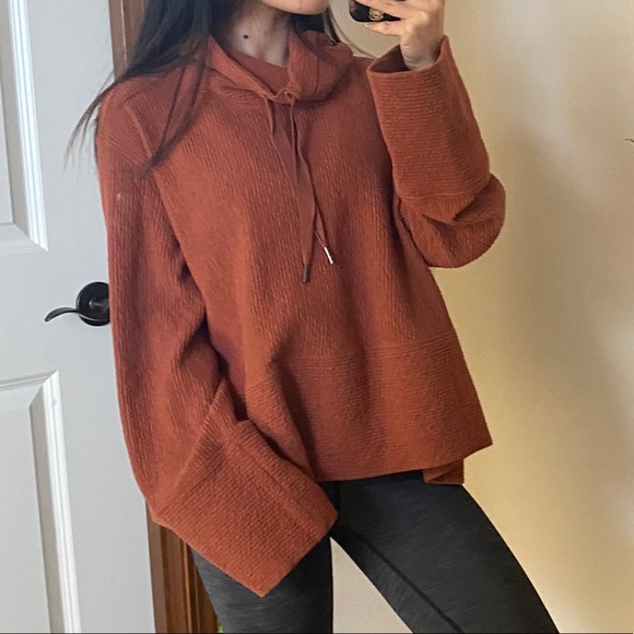 RARE Lululemon Retreat Yourself Pullover - Picture 5 of 8